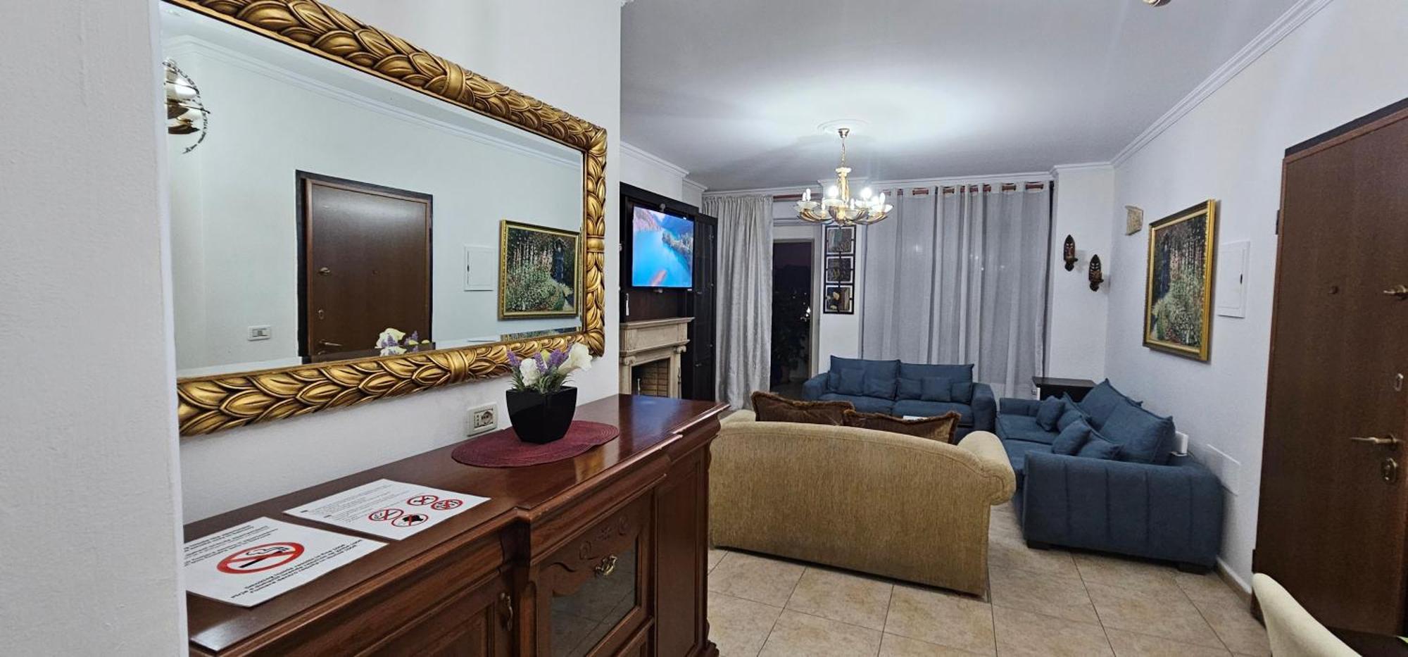 Skanderbeg Square Explorer Apartments Tirana Exterior foto